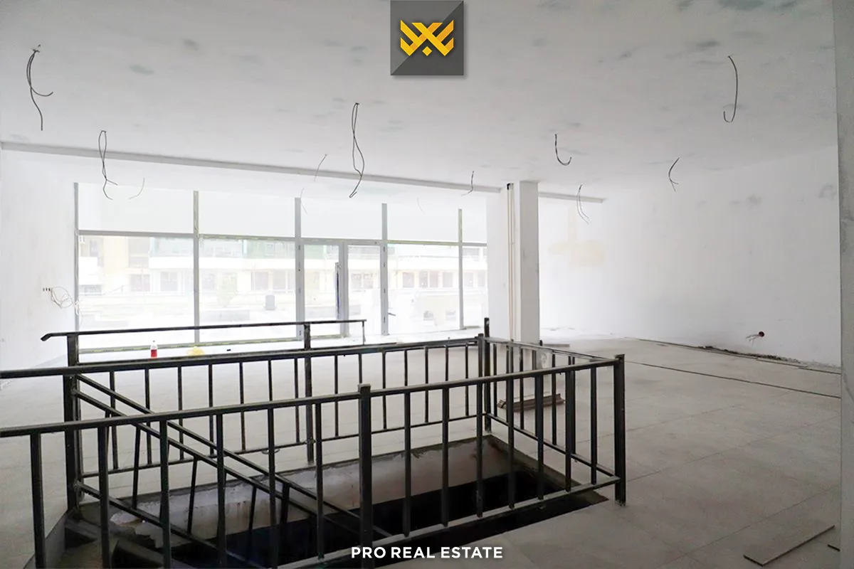Lokal 400m² me #QIRA në Dardani