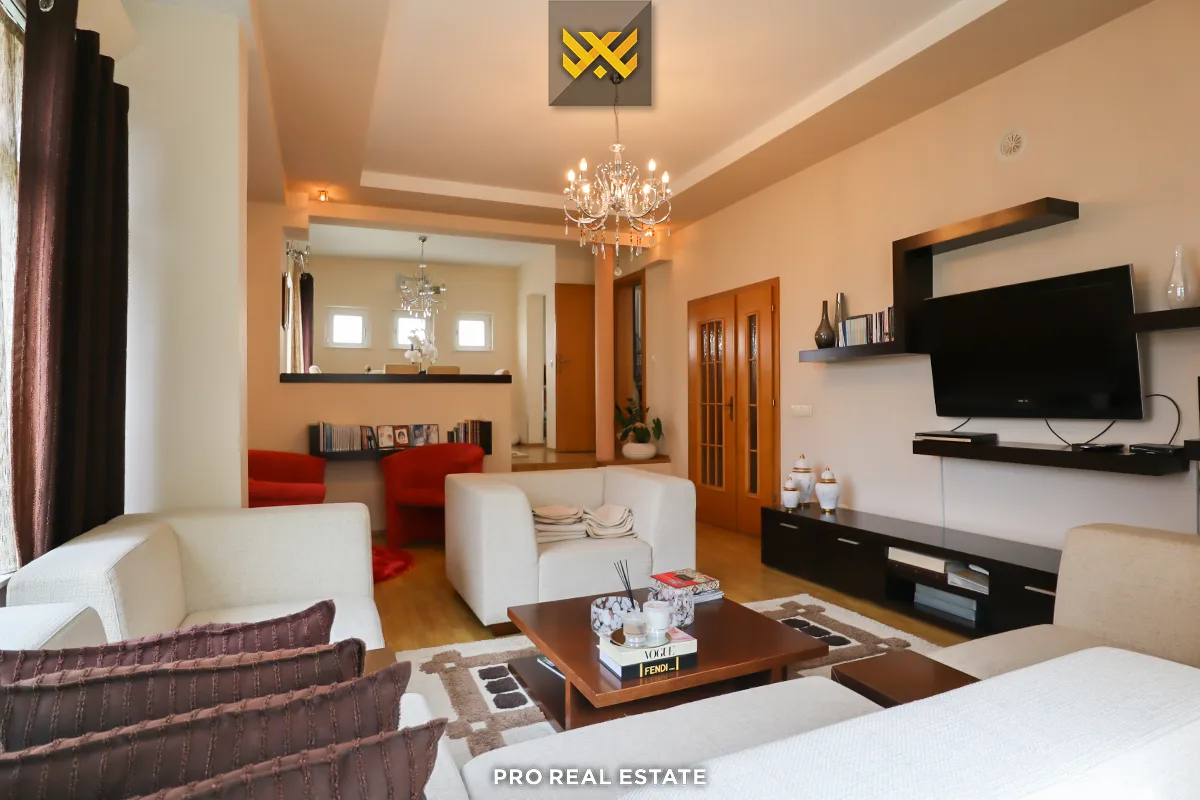 Shtëpi 200m² me #QIRA te Mati 1