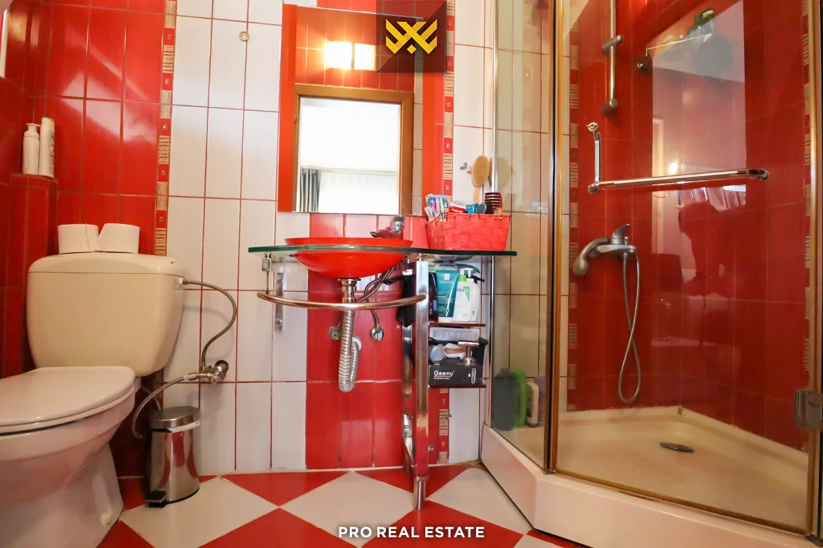 Shtëpi 200m² me #QIRA te Mati 1