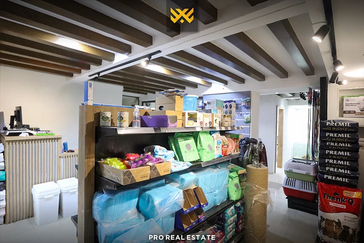 Lokal 62m² për #SHITJE në Qendër.