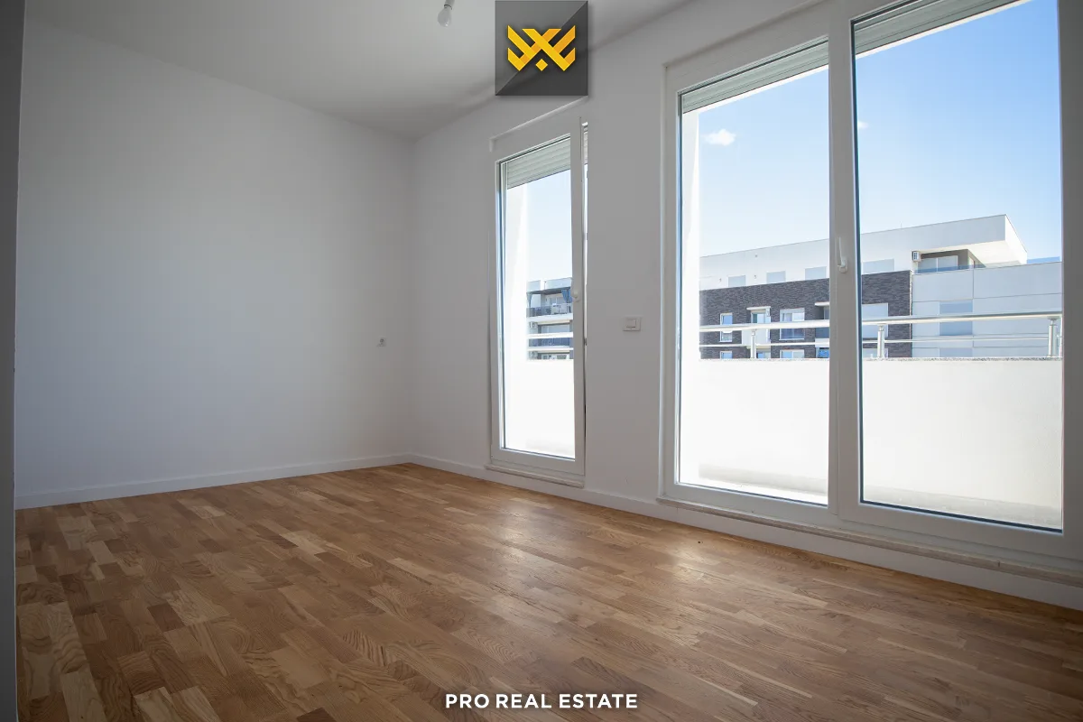 Banesë / Penthouse 175m² + 40m² me #QIRA te Mati 1