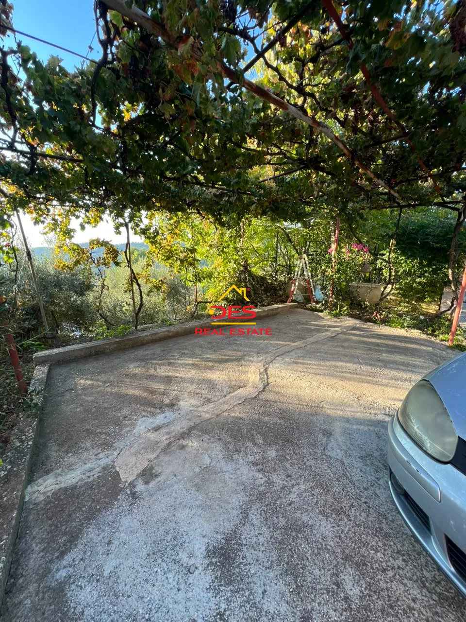 Shitet shtëpi private 2-katëshe në lagjen “partizani”, mbi spitalin rajonal, vlorë
