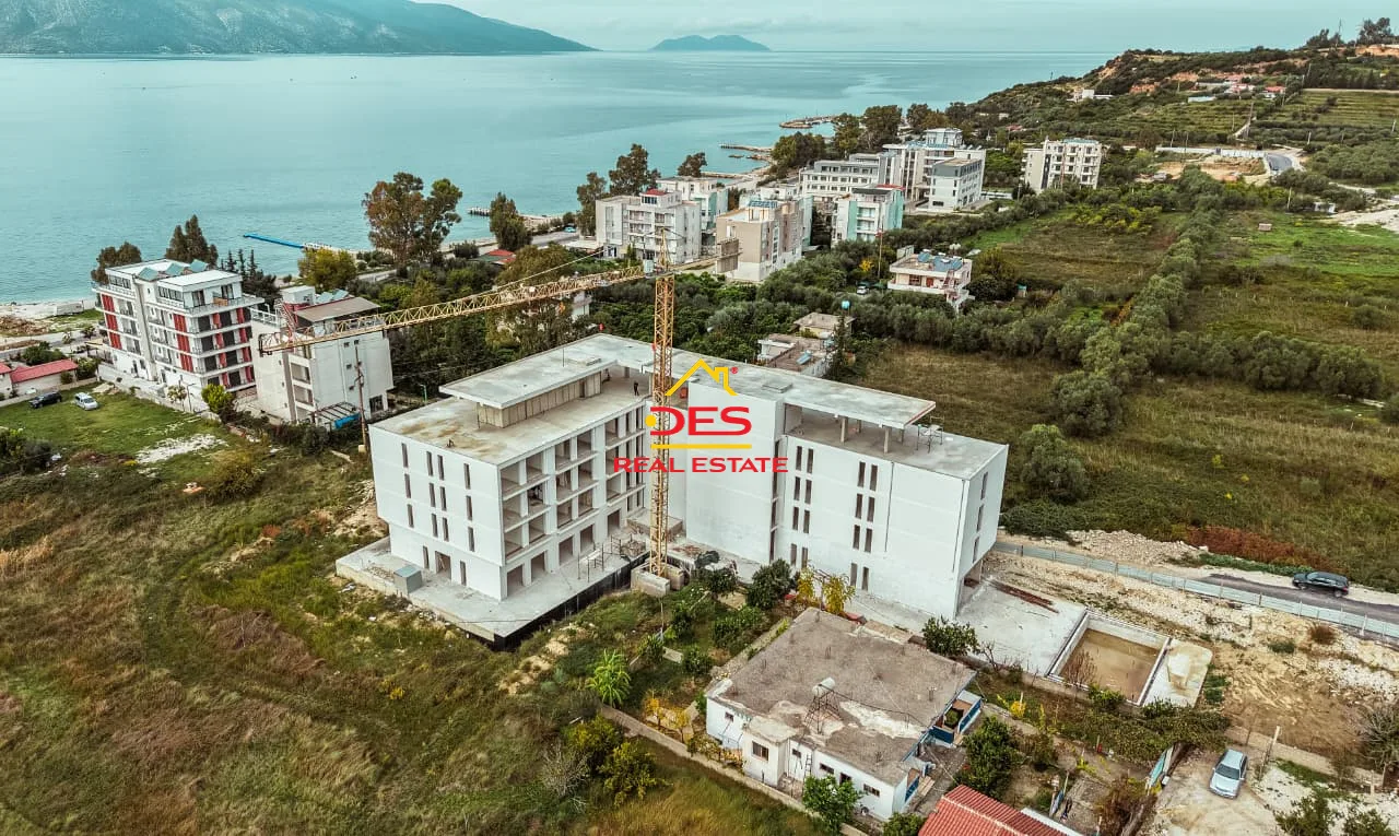 SHITEN APARTAMENTE 1+1 ME KËSTE NË KOMPLEKSIN MË TË RI NË RADHIMË 🌅 Me pamje anësore nga deti