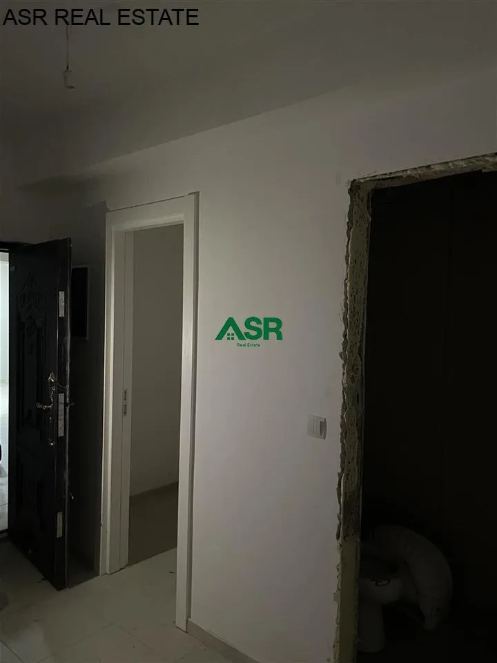 Shitet  banesa në lagjën Prishtina e Re