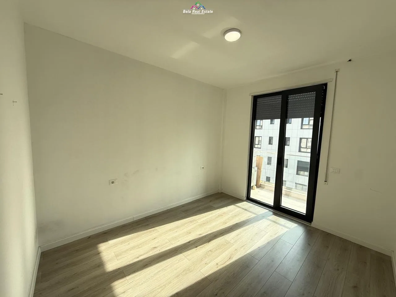 Zyre Me Qera 1+1 Ne Porcelan (ID BZ2852) Tirane