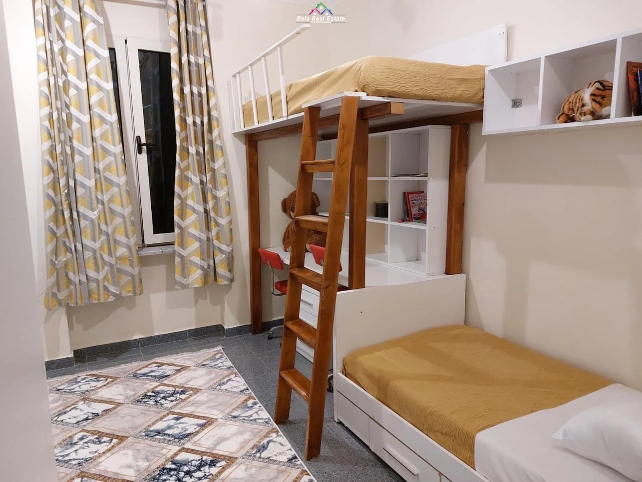 Apartament Me Qera 2+1 Tek Shallvaret (ID B221257) Tirane