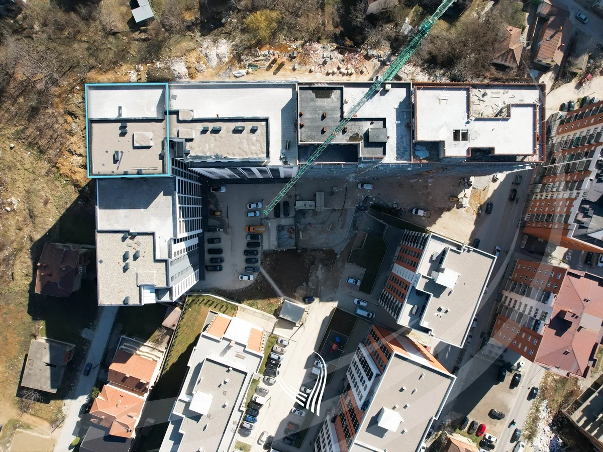 Penthouse me 3 dhoma gjumi në shitje në lagjen Mati 1 – Rruga A