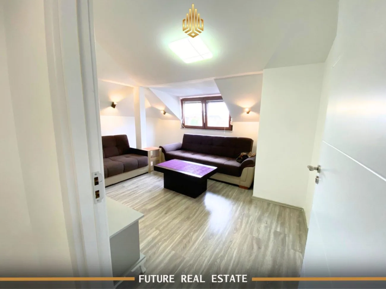 Banesë me qira – 2 dhoma gjumi – Prishtinë – Qendër
