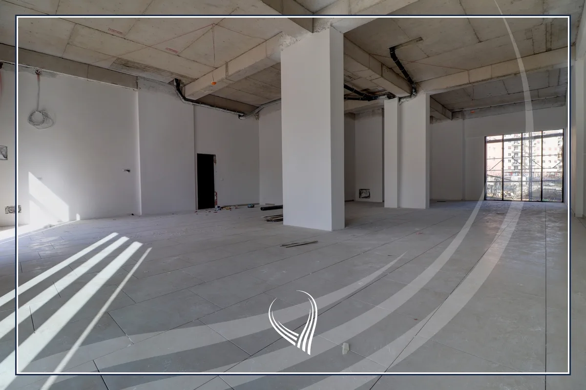 Lokal 158.64 m2 në shitje në lagjen Bregu i Diellit – Kompleksi Vëllezërit Asllani