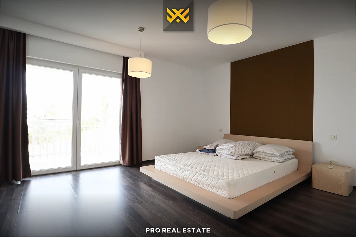 Shtëpi 230m² me #QIRA në Veternik
