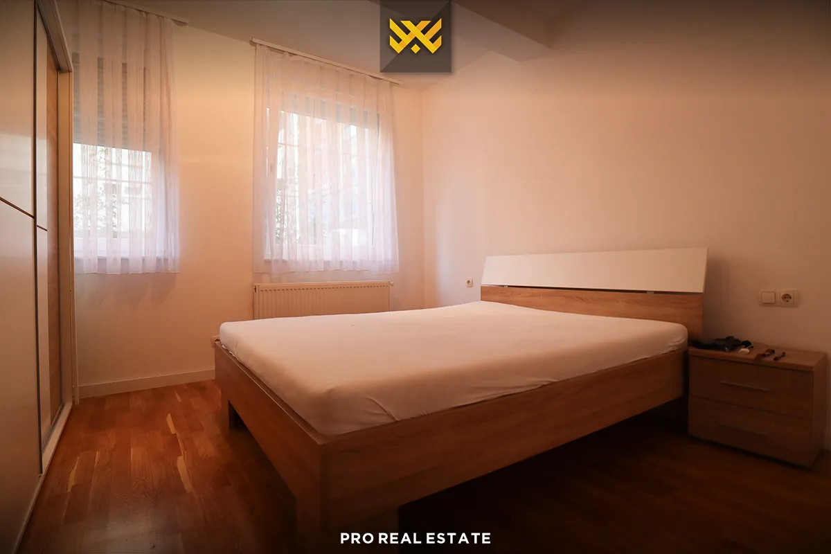 Banesë 86m² me #QIRA në Rrugën C.