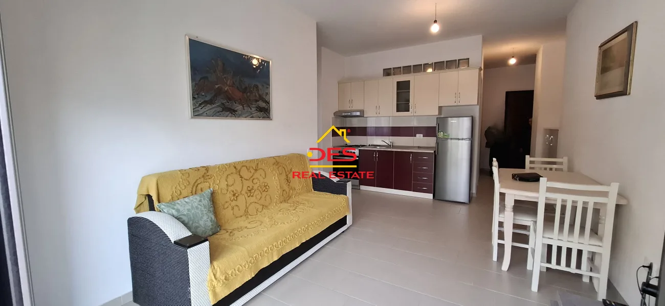 Jepet me qira apartament 2+1 te diamond hill,vlorë