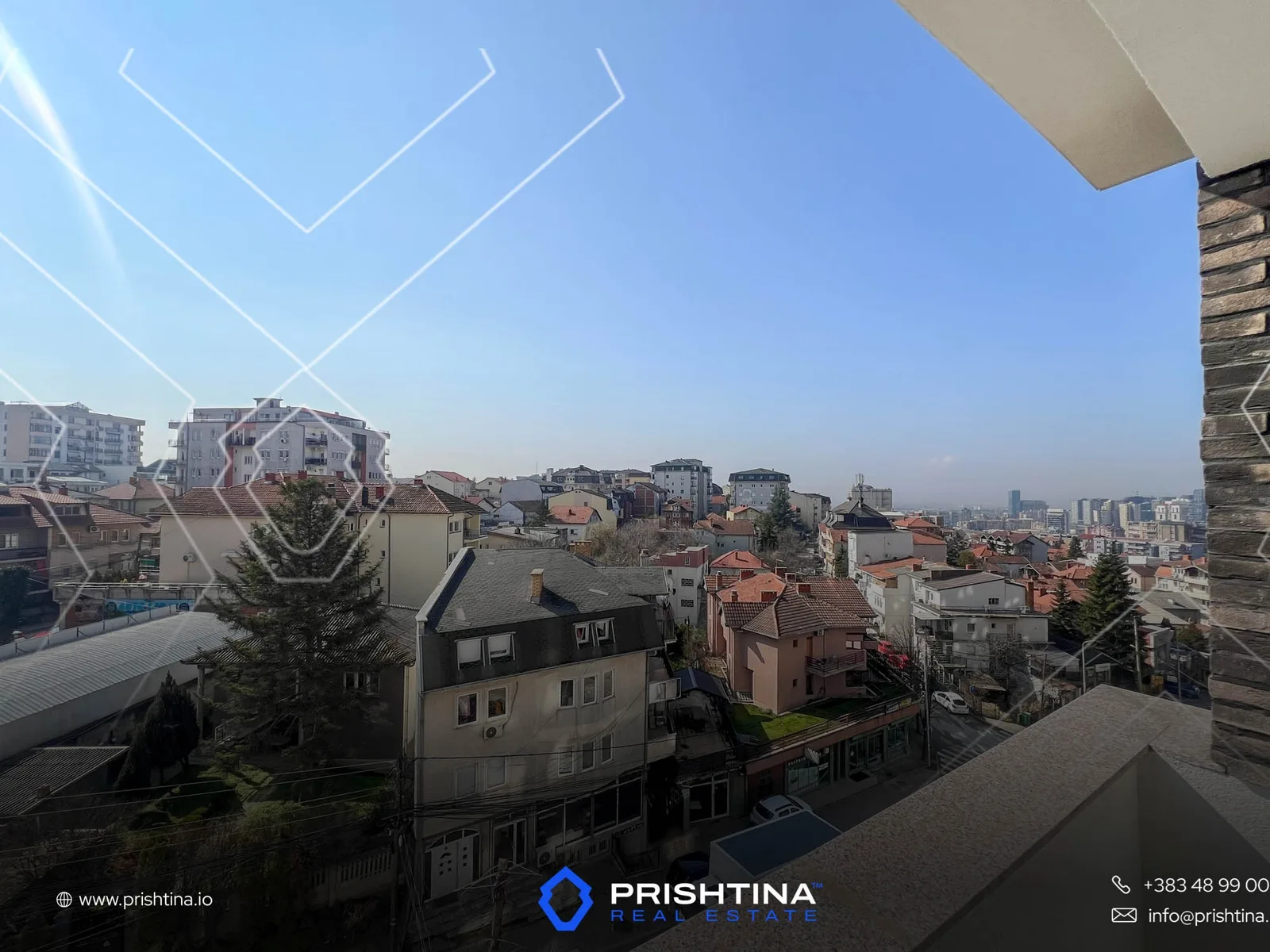 Zyre me #qira 123m² në Aktash 🏢✨