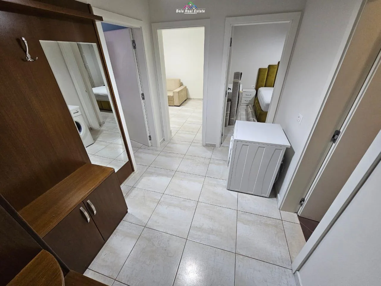Apartament Me Qera 2+1  Tek Rruga Elbasanit (ID B221353)Tirane