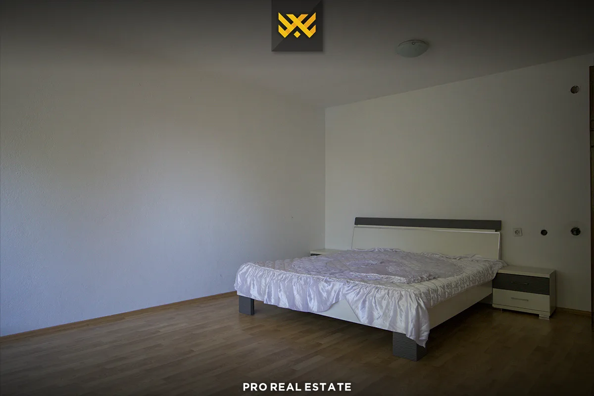 Shtëpi 240m² me #QIRA në Bregun e Diellit