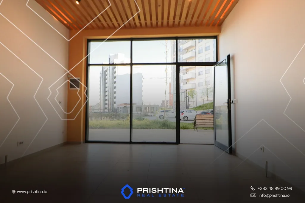 Lokal në #shitje 38m² në Rrugën C