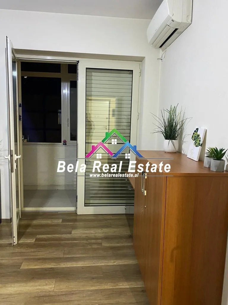 Zyre me Qera Ne Qender (ID BZ254) Tirane