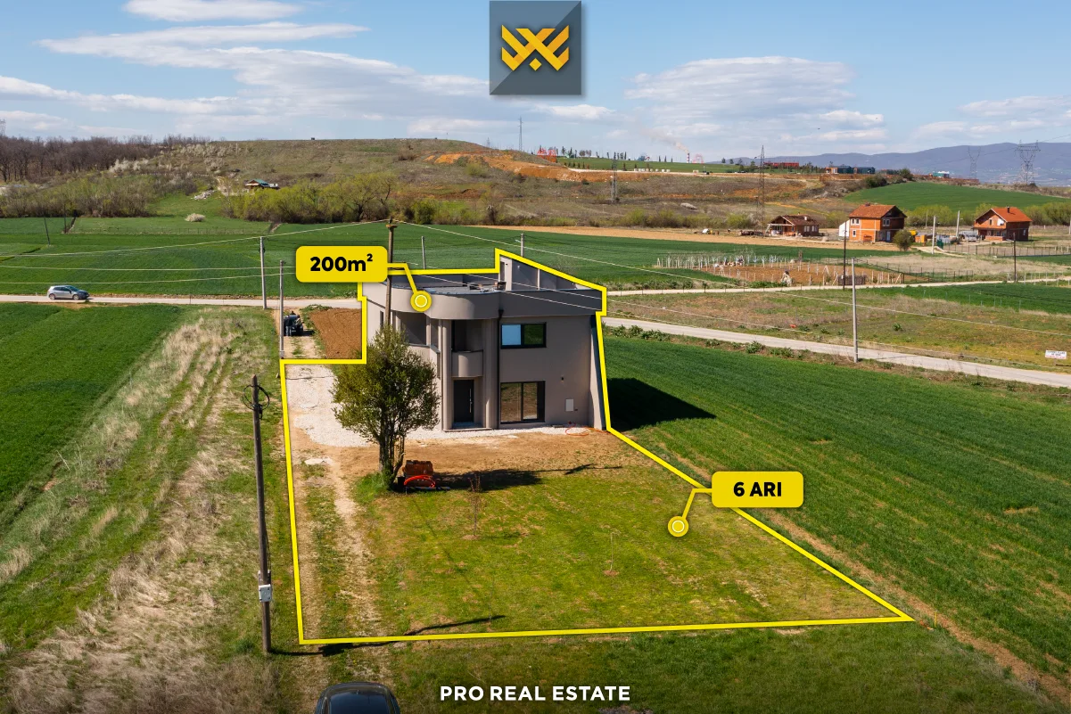 Shtëpi 200m² për #SHITJE në Bërnicë të Poshtme