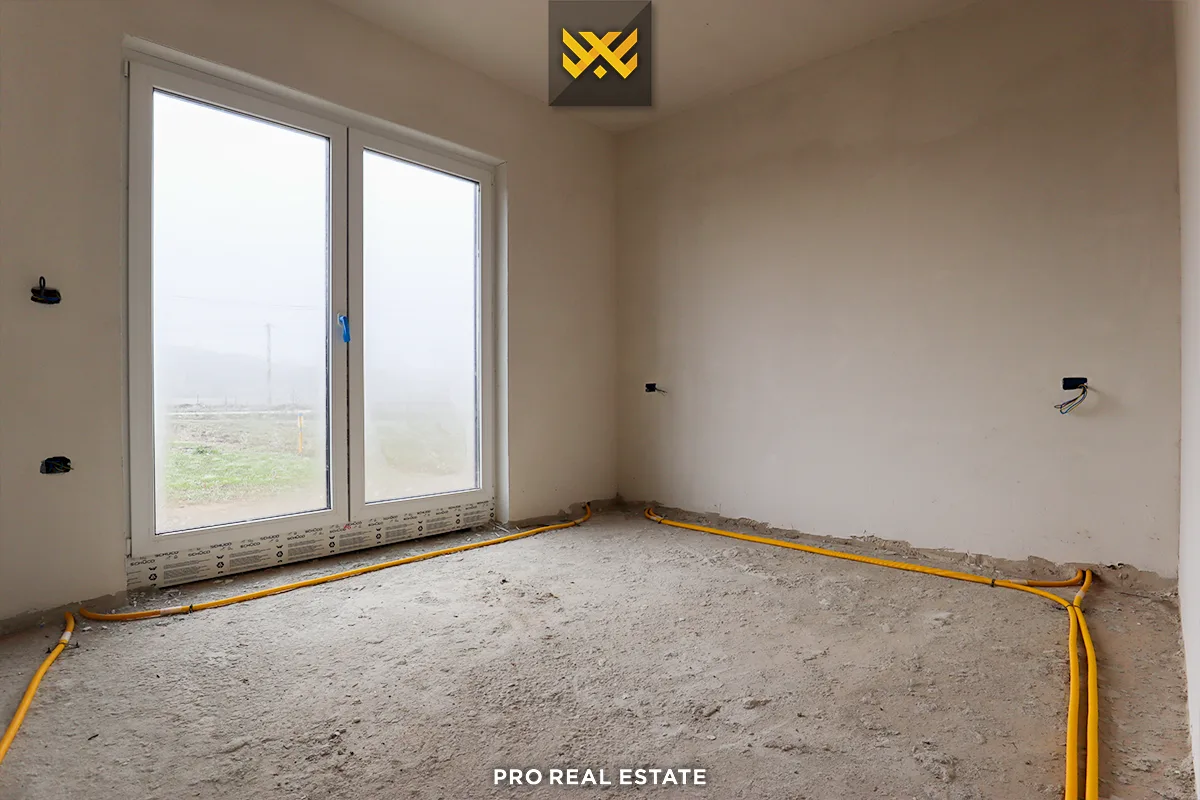 Shtëpi 200m² për #SHITJE në Bërnicë të Poshtme