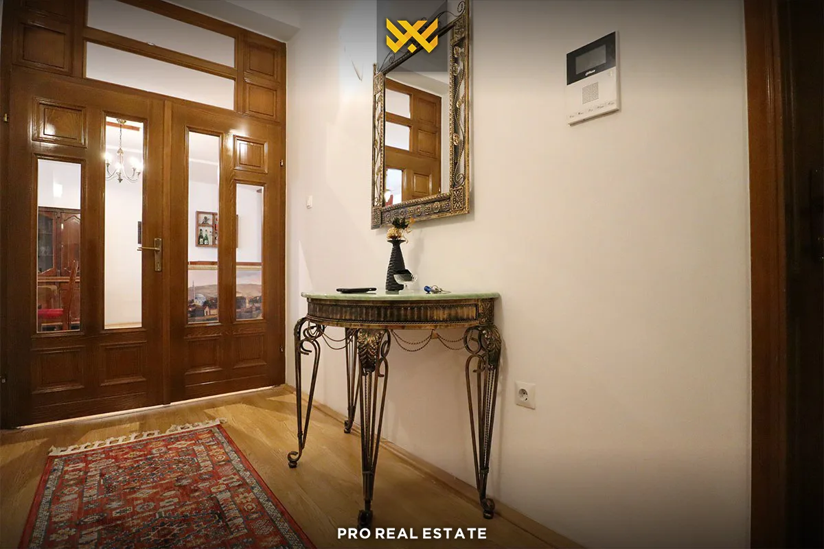 Banesë 160m² me #QIRA te Qafa.