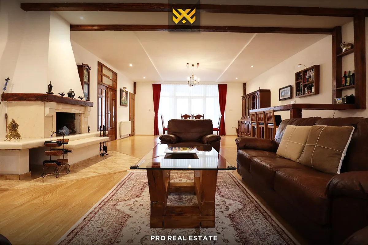 Banesë 160m² me #QIRA te Qafa.