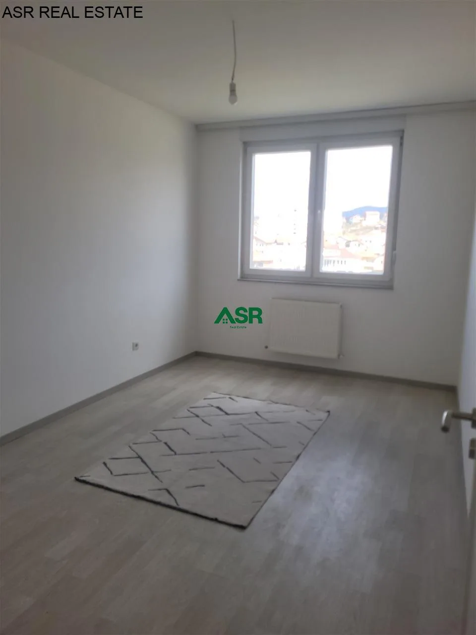 #ID:4235 Banesë 100m2 me #qira në lagjen Mati 1