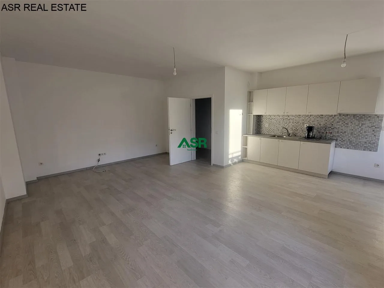 #ID:4235 Banesë 100m2 me #qira në lagjen Mati 1
