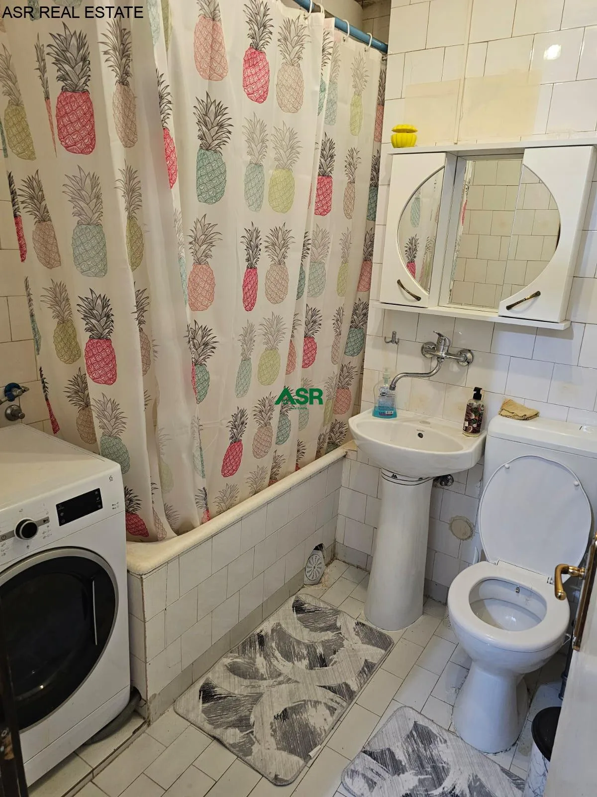 Ofrohet banesa 80m2 me qira ne  lagjen Dardania