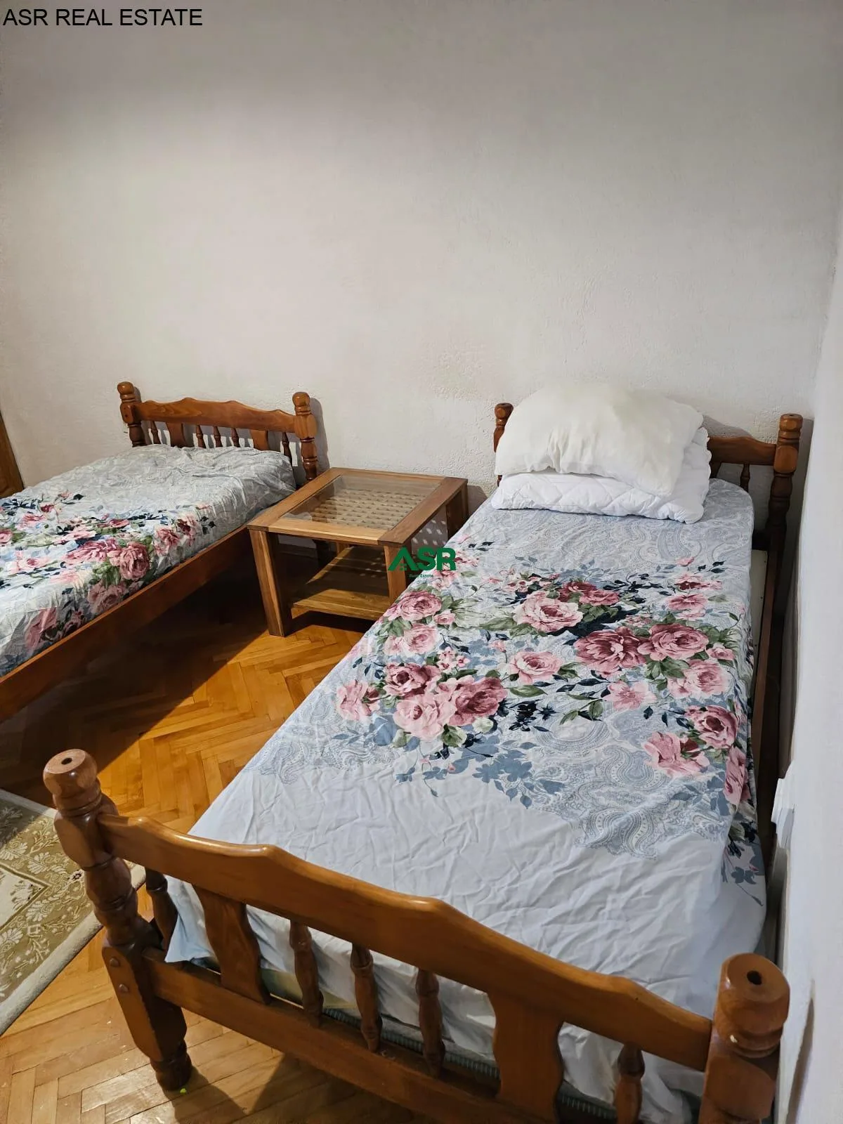 Ofrohet banesa 80m2 me qira ne  lagjen Dardania