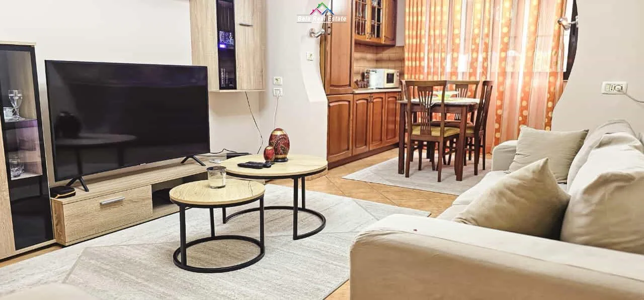 Apartament Me Qera 2+1 Ne Myslym Shyr (ID B221375) Tirane