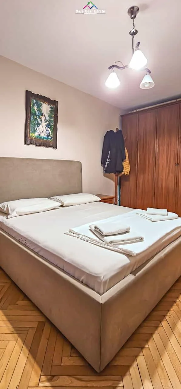 Apartament Me Qera 2+1 Ne Myslym Shyr (ID B221375) Tirane