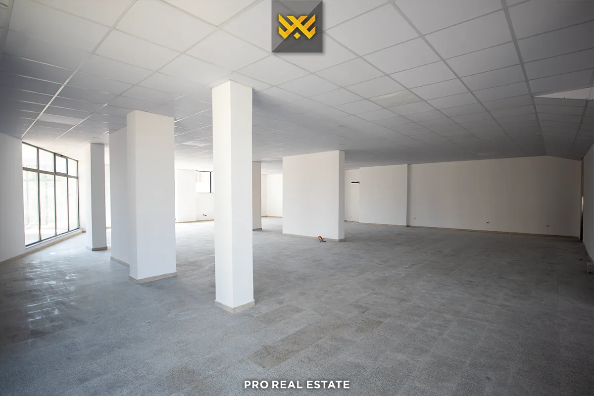 Lokal 247m² për #SHTIJE te Prishtina e Re