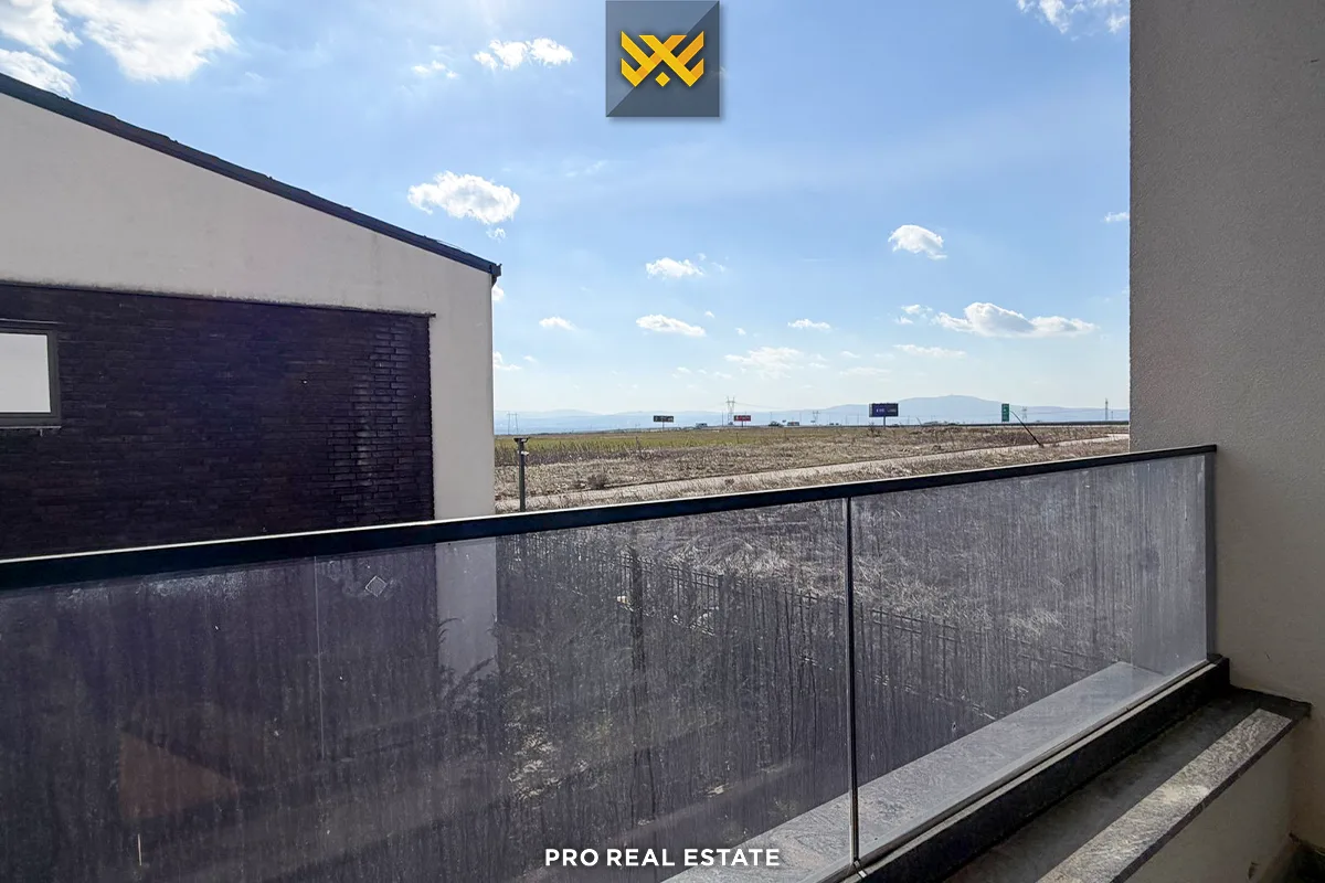 Shtëpi 352m² për #SHITJE në Lagjen Priam Village