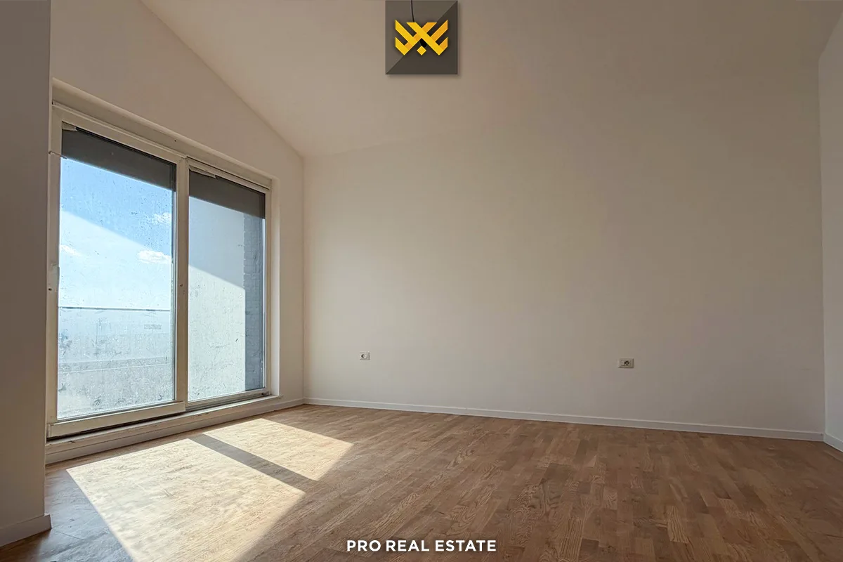 Shtëpi 352m² për #SHITJE në Lagjen Priam Village