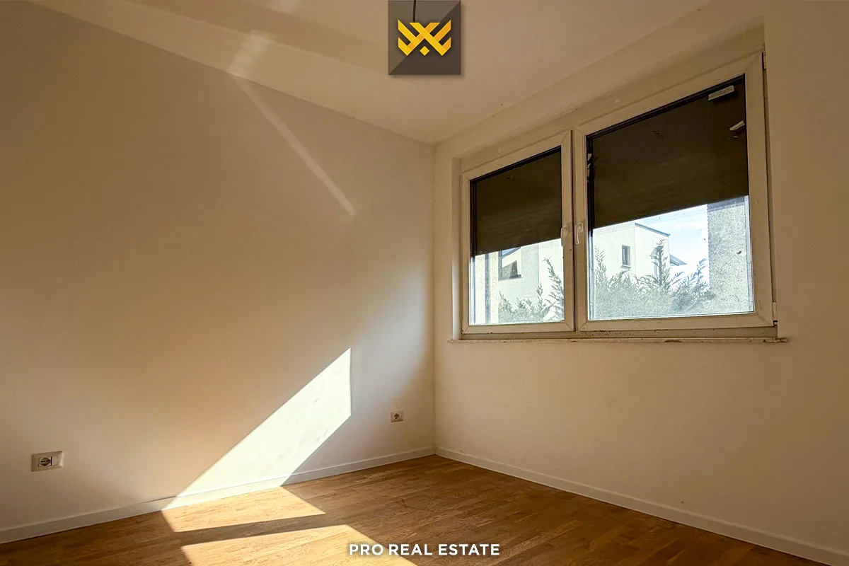 Shtëpi 352m² për #SHITJE në Lagjen Priam Village