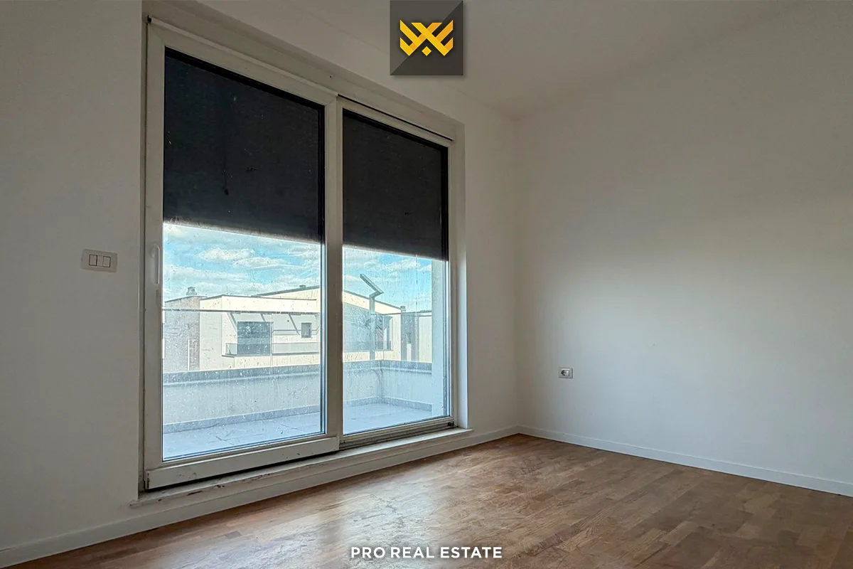 Shtëpi 352m² për #SHITJE në Lagjen Priam Village