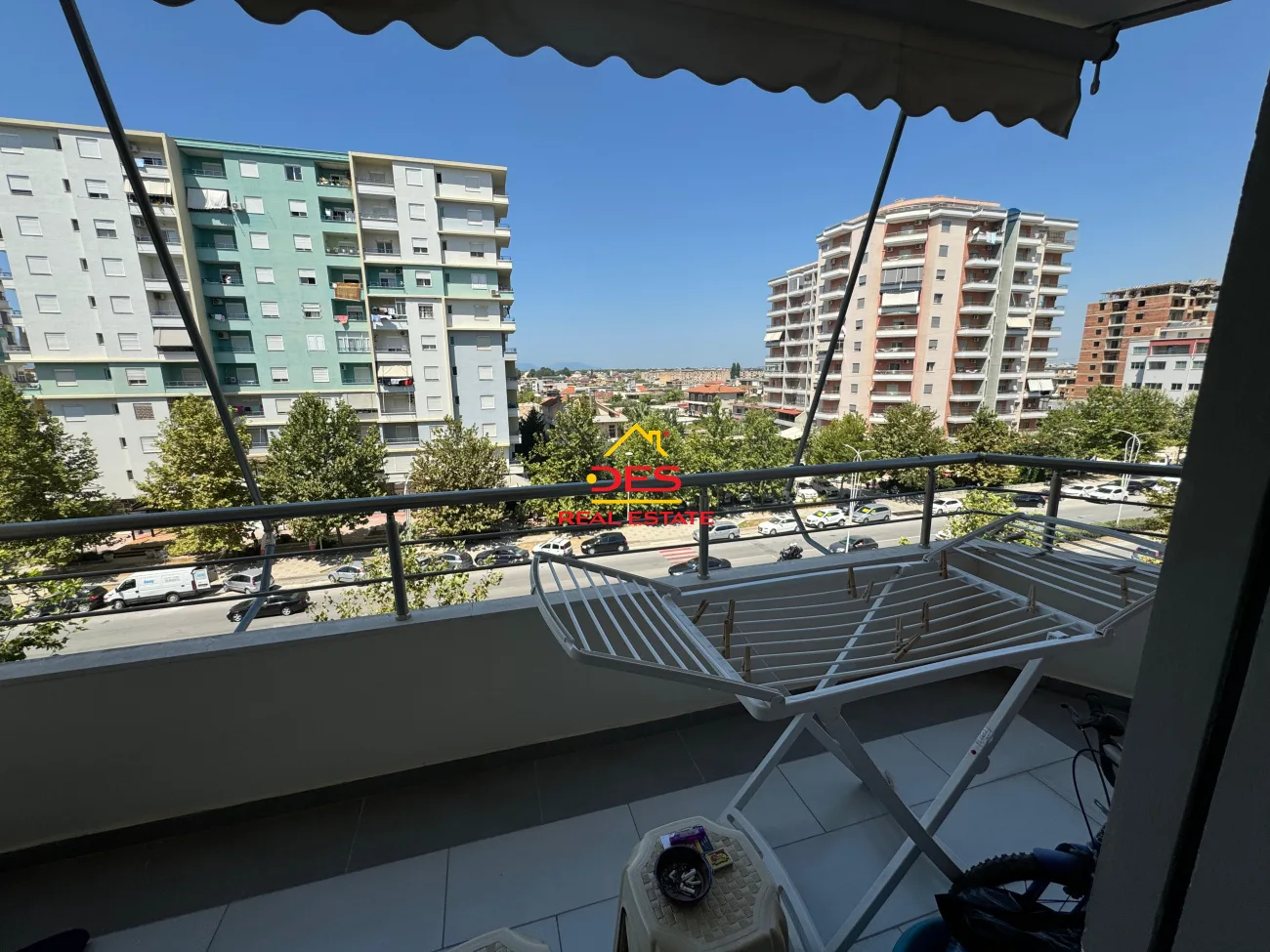 EKSKLUZIVE!!! 🆕 🔥SHITET APARTAMENT 1+1 NË TRANSBALLKANIKE,VLORË 📍Mbi Bar Coloseo!