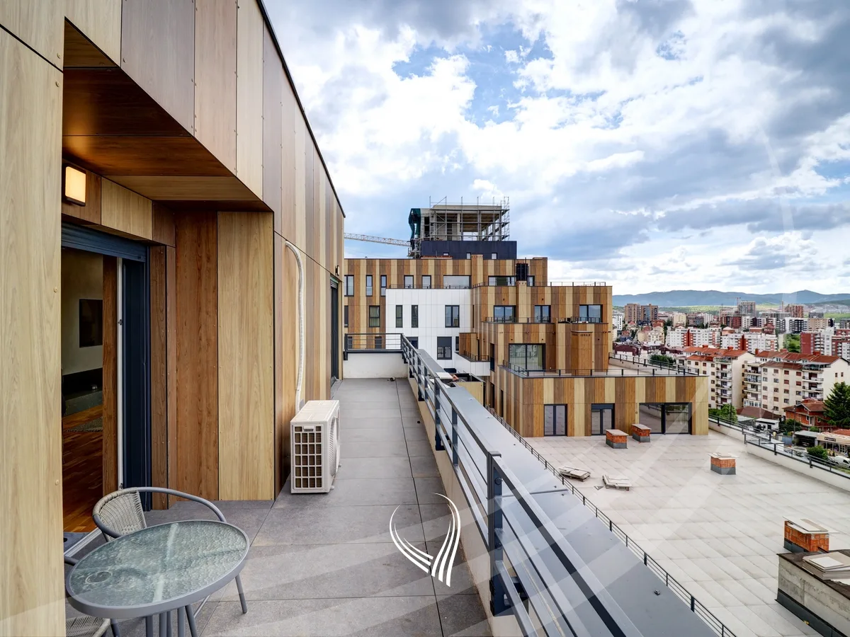 Penthouse me 3 dhoma gjumi me qira në lagjen Velania – Puhiza 3