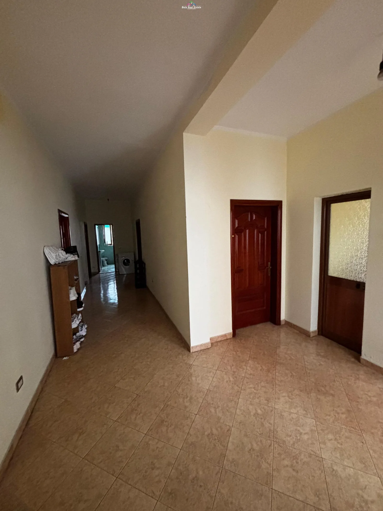 Shitet Vile 3 Kateshe prane Rruges se Elbasanit (ID BV0104) Tirane