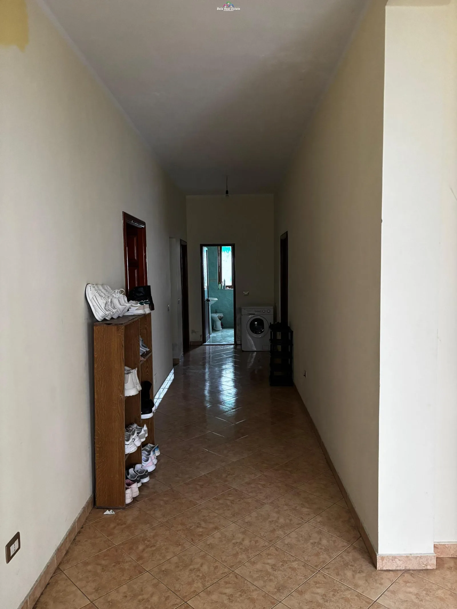 Shitet Vile 3 Kateshe prane Rruges se Elbasanit (ID BV0104) Tirane