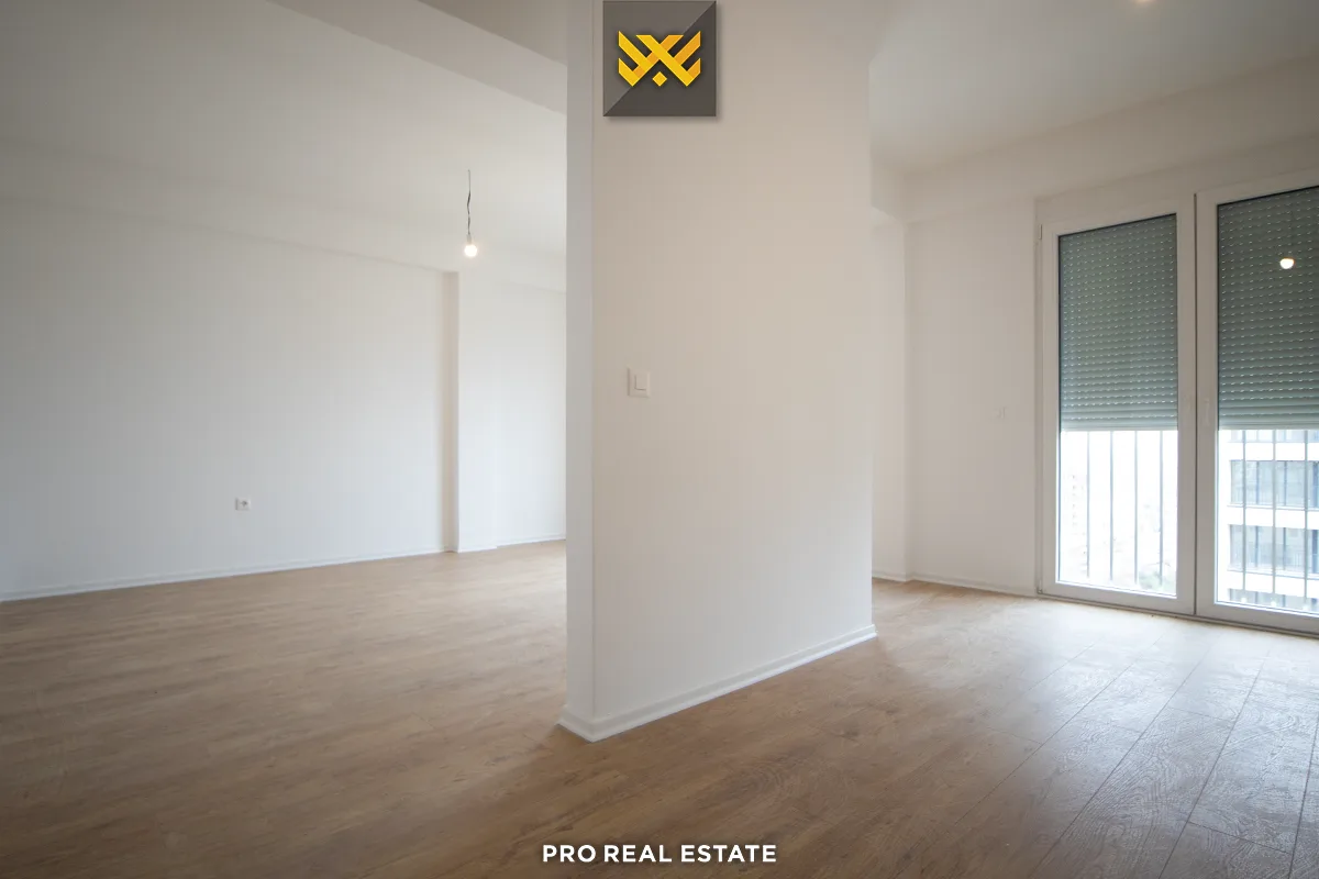 Banesë Penthouse 242m² me #QIRA në Veternik.