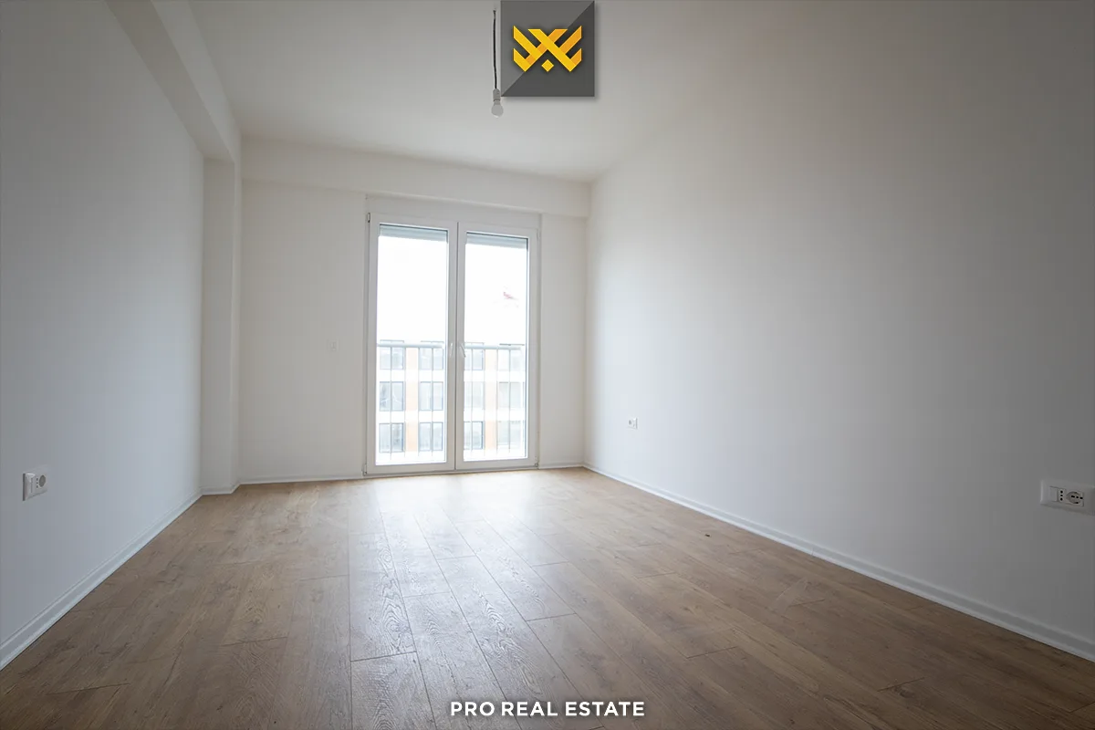 Banesë Penthouse 242m² me #QIRA në Veternik.