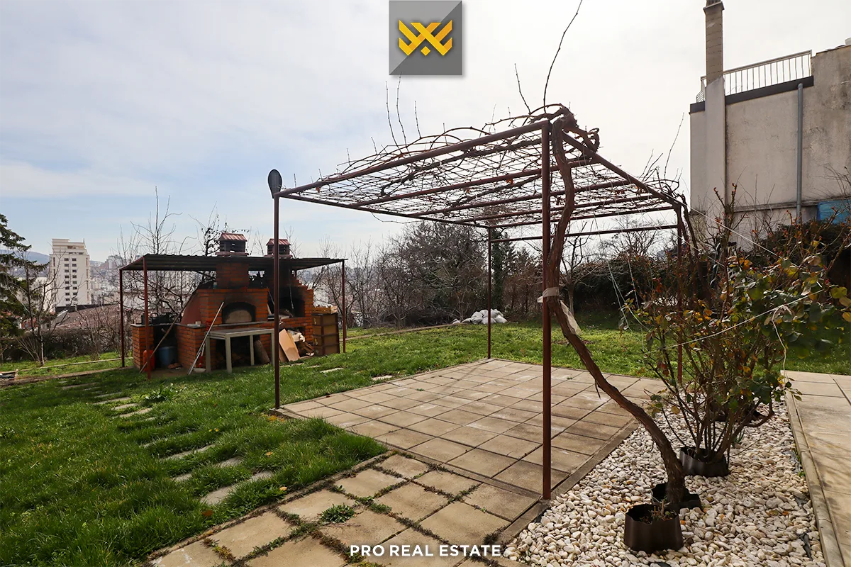 Shtëpi 130m² me #QIRA në Dragodan