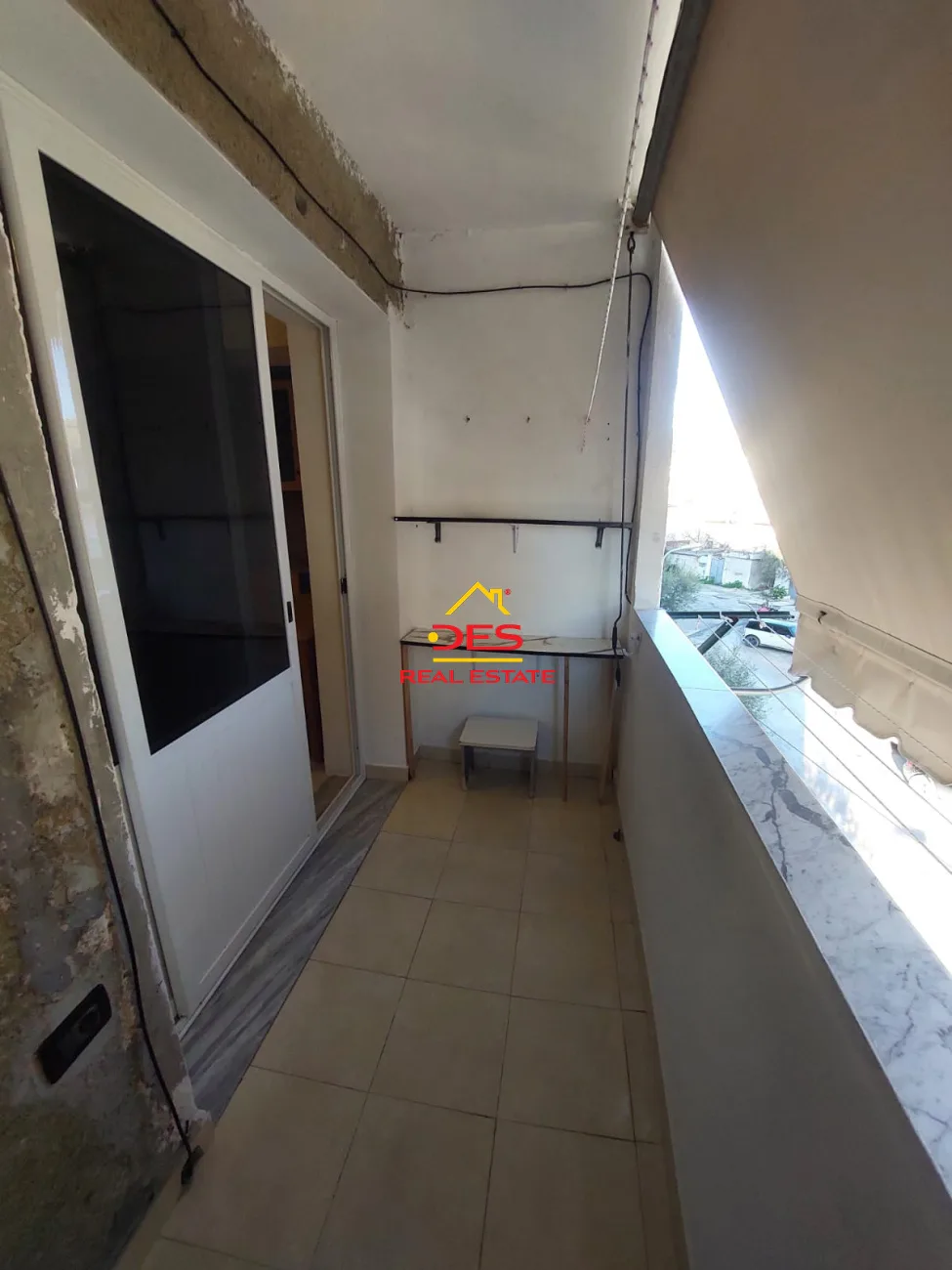 Jepet me qira apartament 1+1 pranë shkollës industriale , vlorë.