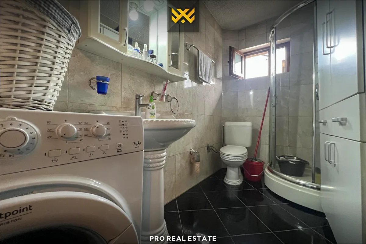 Banesë 61m² për #SHITJE në Ulpianë.