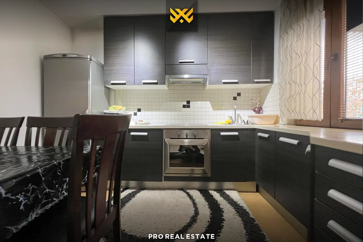 Banesë 61m² për #SHITJE në Ulpianë.