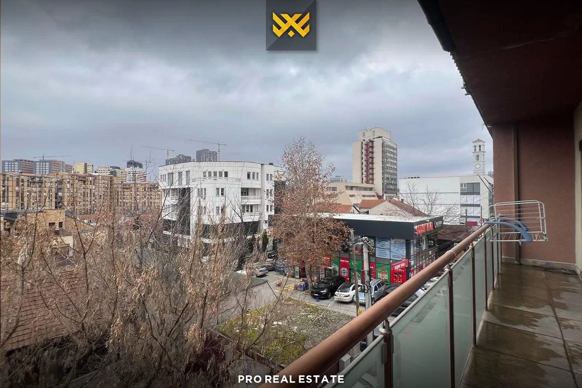 Banesë 61m² për #SHITJE në Ulpianë.