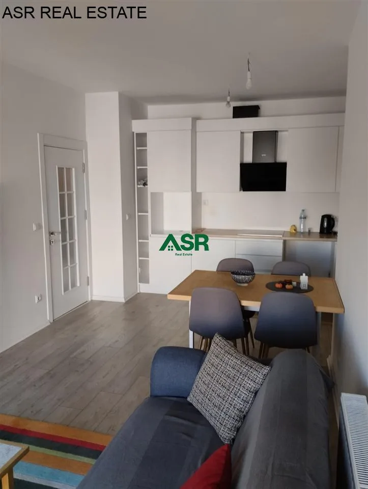 #ID:4100 Banesë 58.6m2 me #qira në rr.C