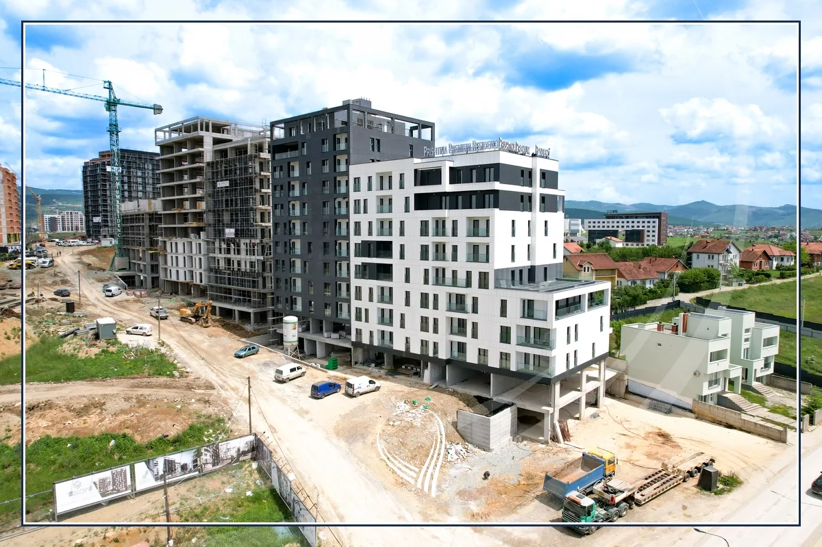 Lokal 328.3m2 me 128.7m2 terasë në shitje në lagjen Prishtina e Re – Prishtina Premium Residence