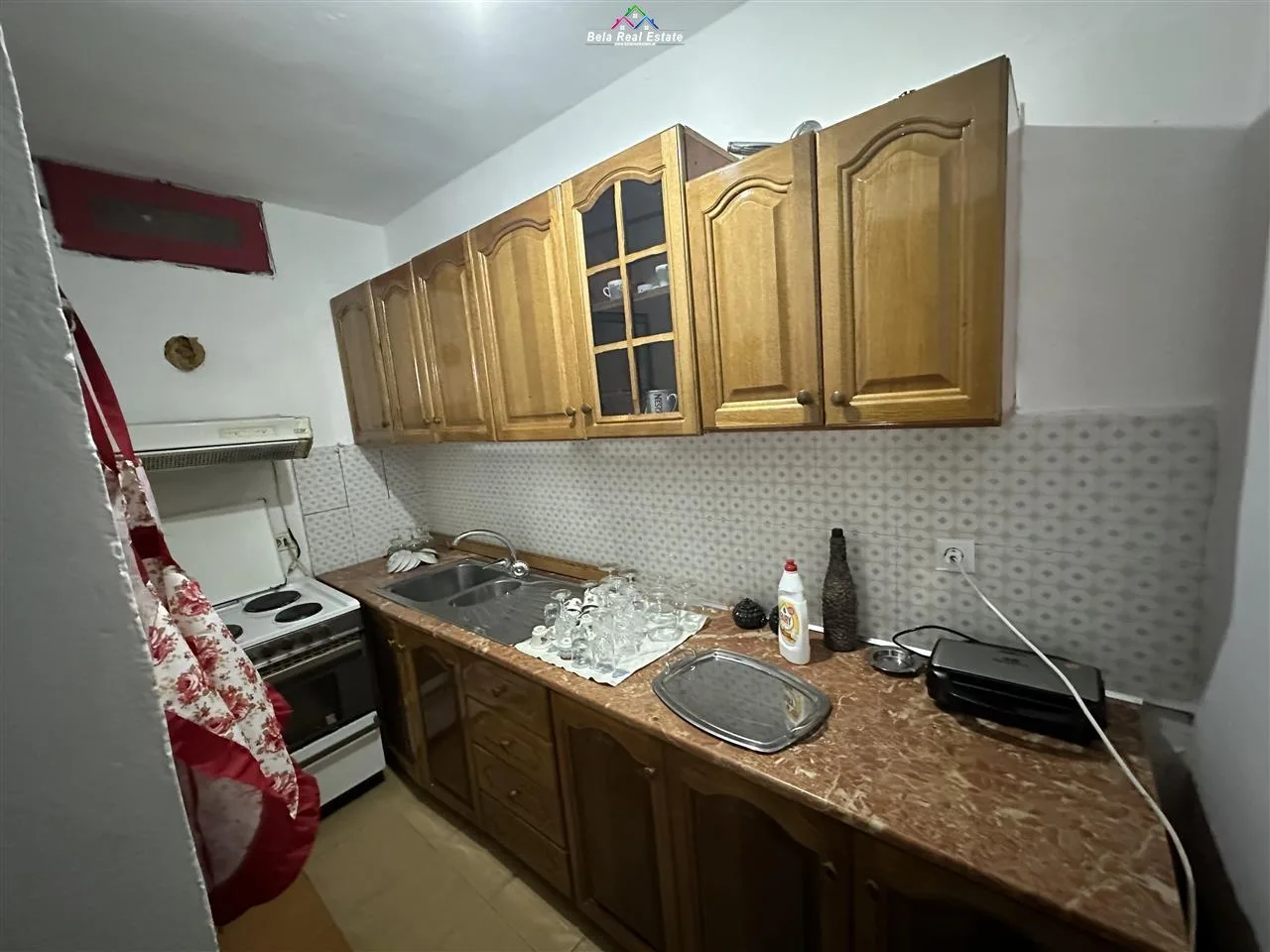 Kat Vile Me Qera 1+1 Te Varri i Bamit (ID BV22280) Tirane.